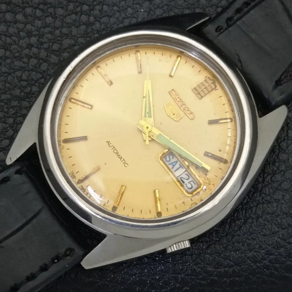 Vintage 1973 Seiko Automatic Mens Silver Watch W/daydate & Gold accents